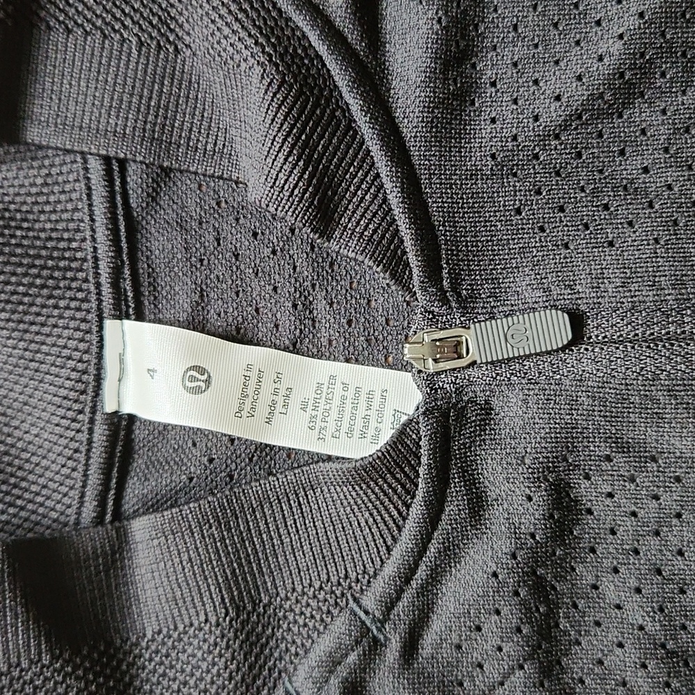 Lululemon Seamless Training Jacket - Picture 3 of 4